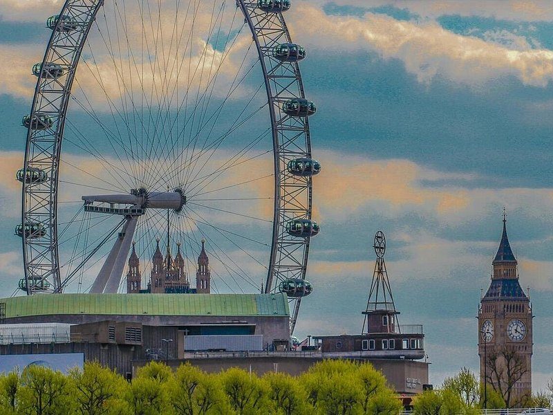 A London Layover Itinerary, Hour by Hour